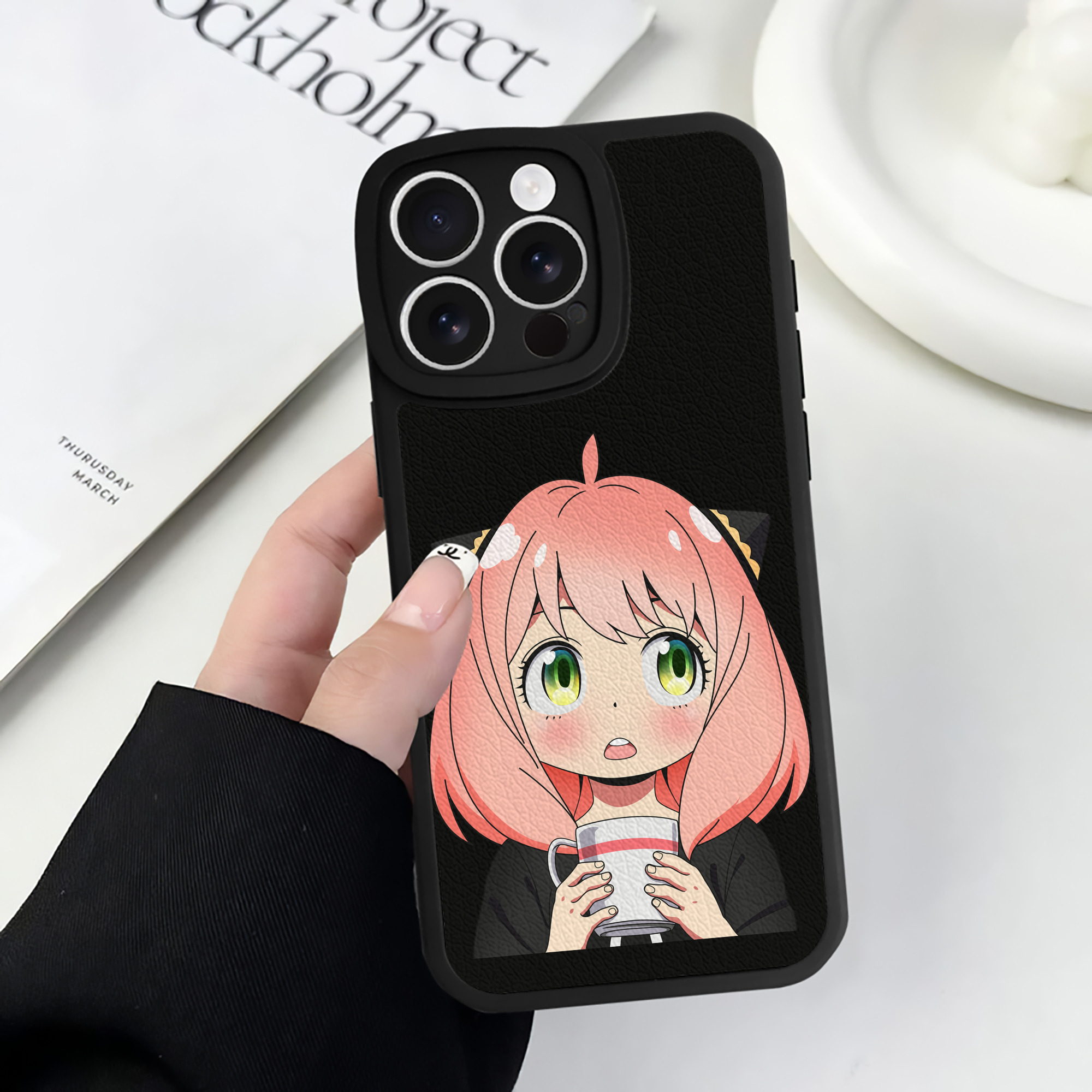 （画像用） SPY×FAMILY间谍家家酒 【iPhone 16シリーズ対応】シリコンスマホケース（レザー調） 材質：シリコン